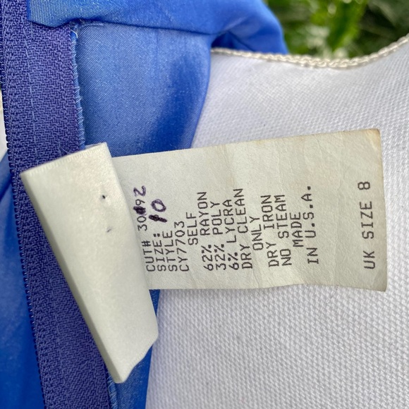 TADASHI shimmering blue plunging neck line roughed front collared cropped top - Picture 6 of 16